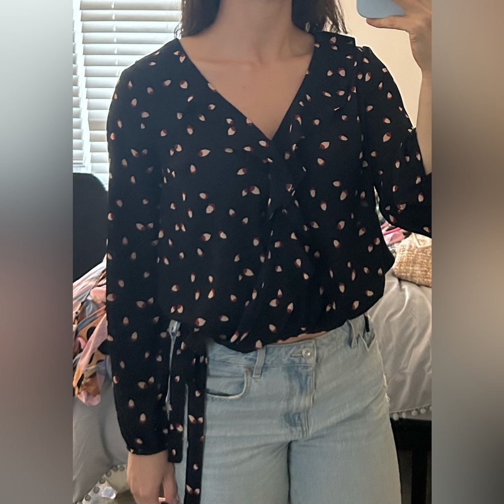 Lumiere size M work blouse